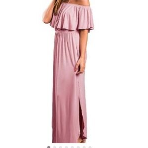 Chic Off-Shoulder Maxi Dress in Pink